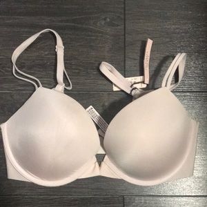 Victoria Secret Bra | 32D